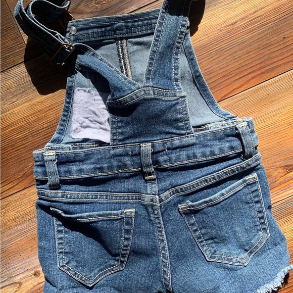 Embroidered Denim Kids Overalls Jordache Size XS 4/5 - Picture 4 of 7